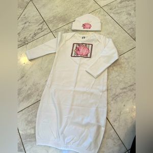 Newborn gown and hat set